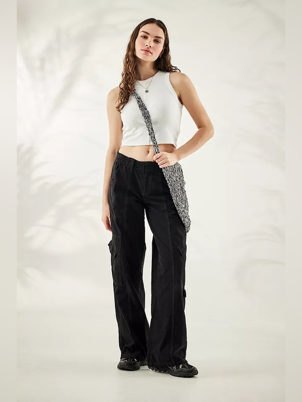 Urban Outfitters BDG Y2K Cargo Black Pant size Small